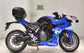 SUZUKI GSX-8R 2024