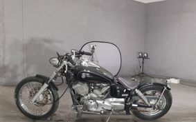 YAMAHA DRAGSTAR 250 VG02J
