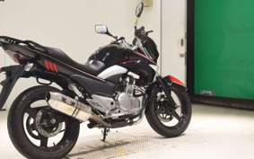 SUZUKI GSR250 1999