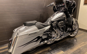 HARLEY FLHXSE CVO 2015 PXN