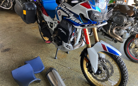 HONDA CRF1000L AFRICA TWIN 2018 SD04