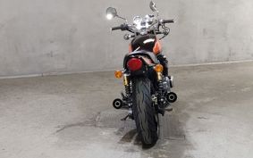 KAWASAKI ZEPHYR 750 2004 ZR750C