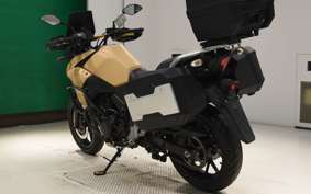 SUZUKI Vｽﾄﾛｰﾑ250