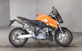 KTM 990 SUPER DUKE VD940