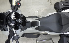 HONDA X-ADV 750 2025 RH21