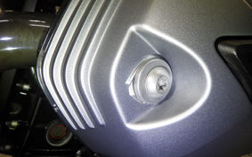 BMW R NINE T SCRAMBLER 2024