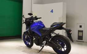 YAMAHA MT-25