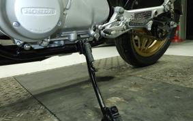 HONDA CB750F B 1981 RC04