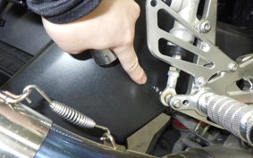 KAWASAKI ZX 10 NINJA R 2004 ZXT00C