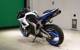 HONDA CBR600RR GEN 3 2007 PC40