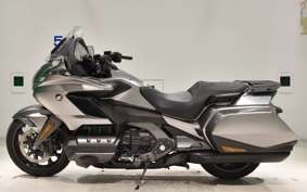 HONDA GL 1800 GOLD WING 2 2022 SC79