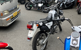 SUZUKI DJEBEL200 SH42A