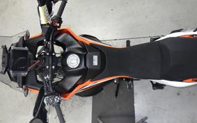 KTM 890 ADVENTURE	