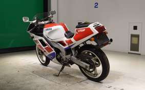 YAMAHA FZR250 R 2018 3LN