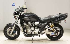 YAMAHA XJR1300 2000 RP03J