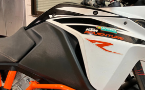 KTM 1090ADVENTURE R 2018 V4940