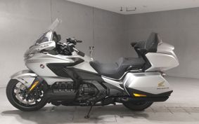 HONDA GL1800 TOUR DCT 2025 SC79