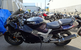 SUZUKI GSX1300R HAYABUSA 2004 GW71A