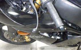 KAWASAKI ZX 10 NINJA R 2004 ZXT00C