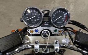 YAMAHA XJR1200 1995 4KG