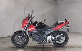 SUZUKI GSR 400 2012 GK7EA