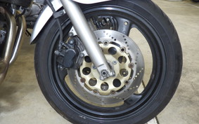SUZUKI GSF750 1997 GR7EA