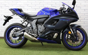 YAMAHA YZF-R7 2023 RM39J