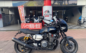 YAMAHA XJR1300 C 2017 RP19