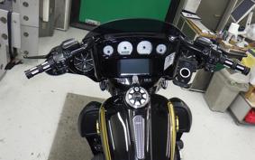HARLEY FLHX 1690 2014