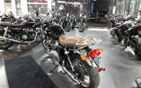 TRIUMPH TRIUMPH  BONNEVILLE T120 2022 DAD75H