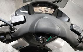 YAMAHA TRICITY 125 SE82J