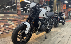 TRIUMPH  TRIUMPH  TRIDENT 660 2021 LGL10U