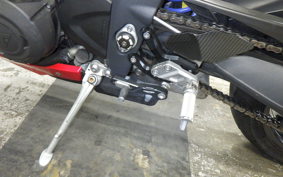 TRIUMPH STREET TRIPLE 85 2016