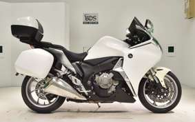 HONDA VFR1200F DCT 2011 SC63