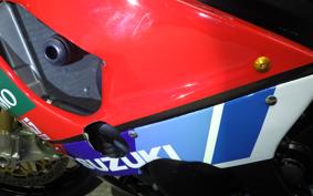 SUZUKI GSX-R1000 2004