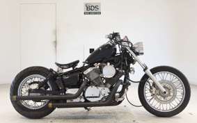 YAMAHA DRAGSTAR 250 VG02J