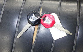 YAMAHA SR400 Gen.3 2007 RH01J