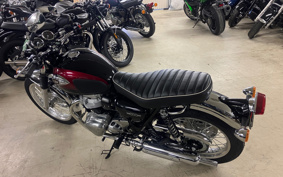KAWASAKI W800 2025