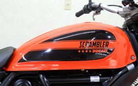 DUCATI SCRAMBLER SIXTY2 2018 KA00