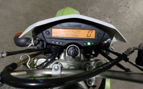 KAWASAKI KLX125 LX125C