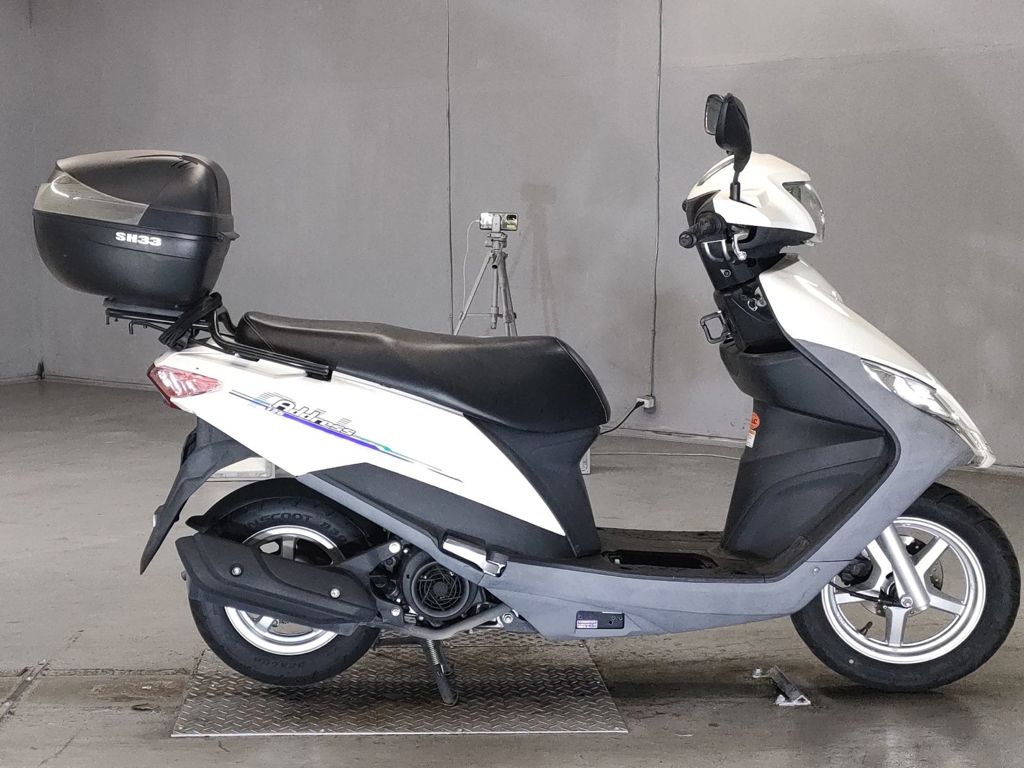 Фото Suzuki ADDRESS V125 с японского аукциона