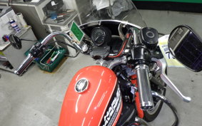 HARLEY XL883R 2006