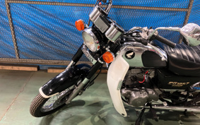 HONDA BENLY 125 CD125T