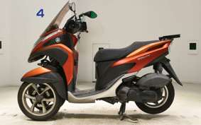 YAMAHA TRICITY 125 SE82J