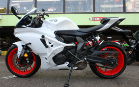 YAMAHA YZF-R7 2024 RM39J