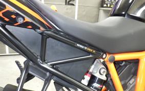 KTM 1290 SUPER DUKE R 2014