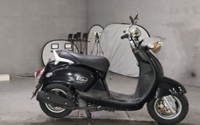YAMAHA VINO 125 SE24