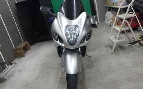 SUZUKI GSX-1300R HAYABUSA 2002