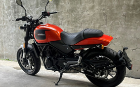 HARLEY  HARLEY X500 2023 W5B