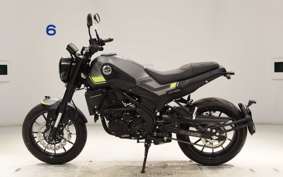 BENELLI レオンチーノ250